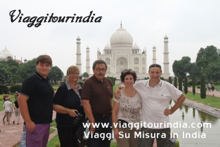 http://www.viaggitourindia.com/